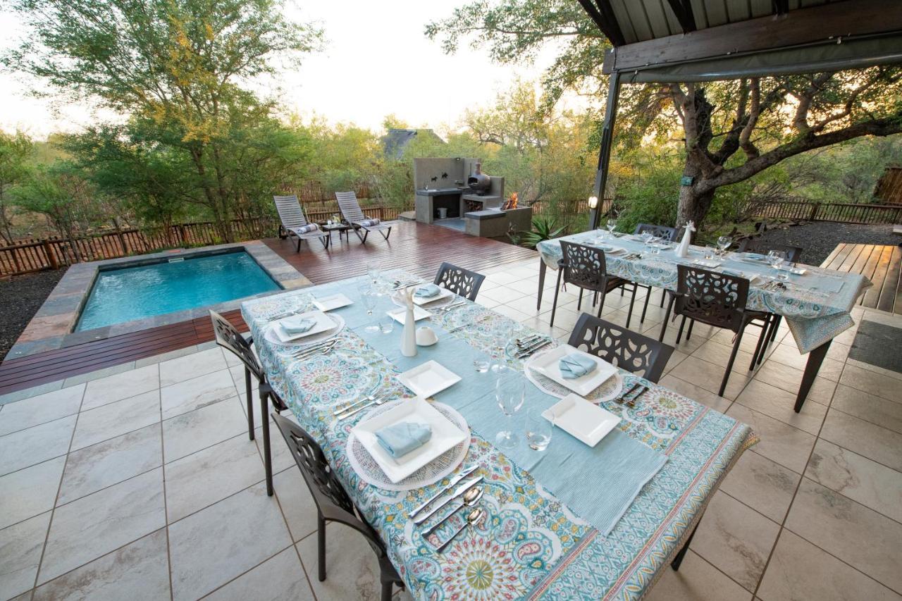 Twiga Travel Villa โฮดสปรูท ภายนอก รูปภาพ
