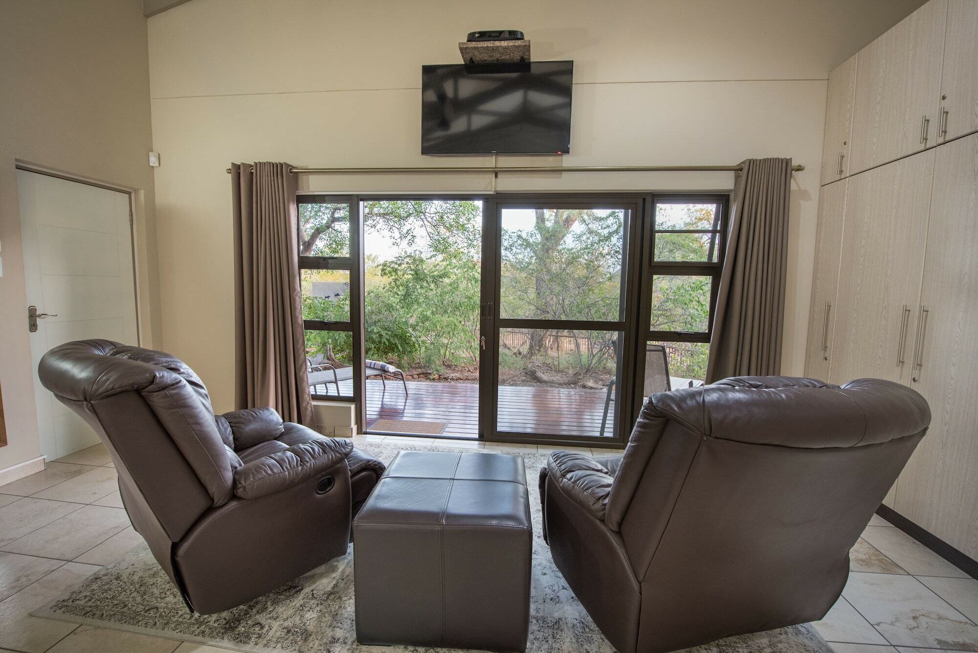 Twiga Travel Villa โฮดสปรูท ภายนอก รูปภาพ