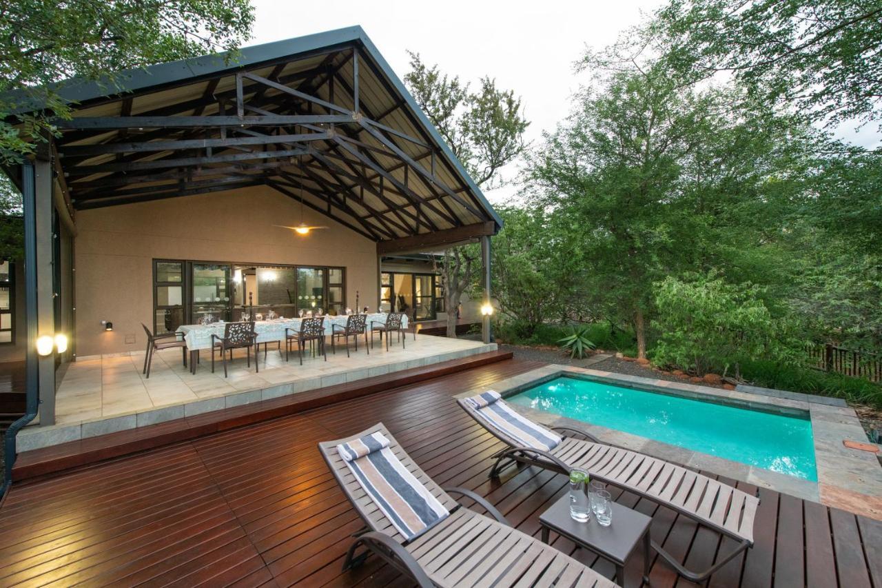 Twiga Travel Villa โฮดสปรูท ภายนอก รูปภาพ