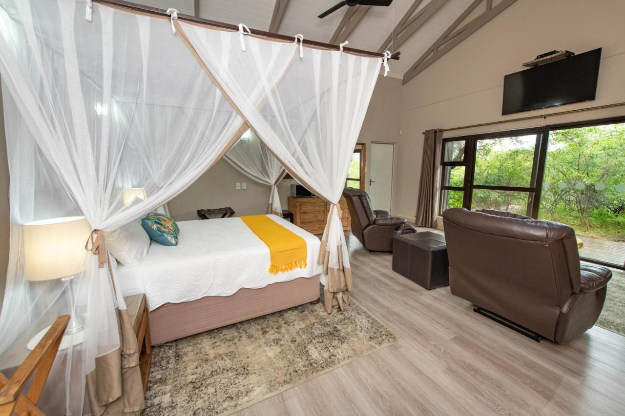 Twiga Travel Villa โฮดสปรูท ภายนอก รูปภาพ